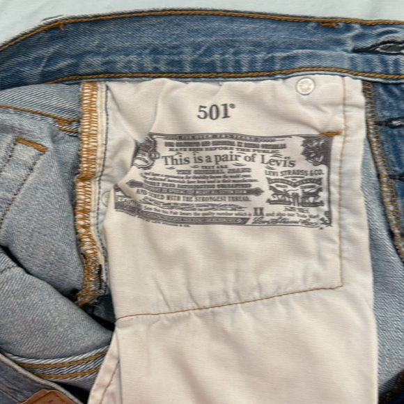 Levi's 501 Light Blue Frayed Denim Shorts Sz 25 - Picture 5 of 7